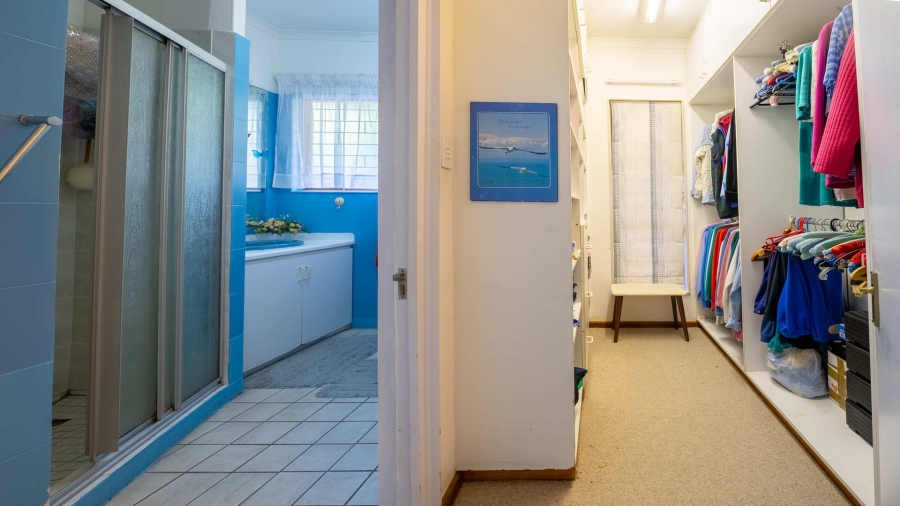 4 Bedroom Property for Sale in Hunters Home Western Cape